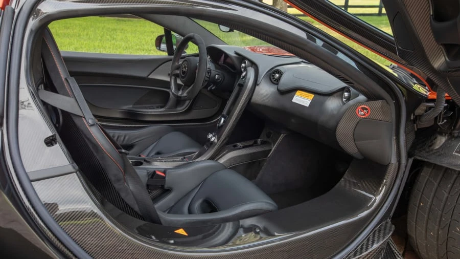 2015 McLaren P1 - Image 5 of 20