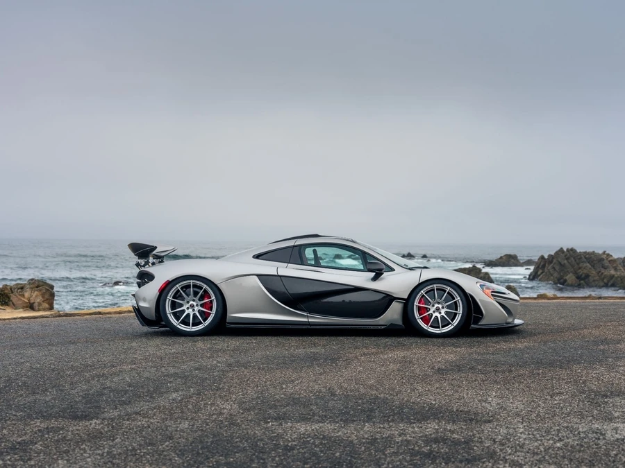 2015 McLaren P1 - Image 3 of 12