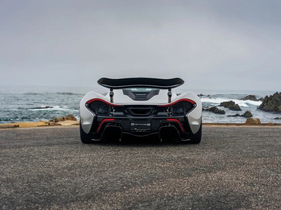 2015 McLaren P1 - Image 5 of 12