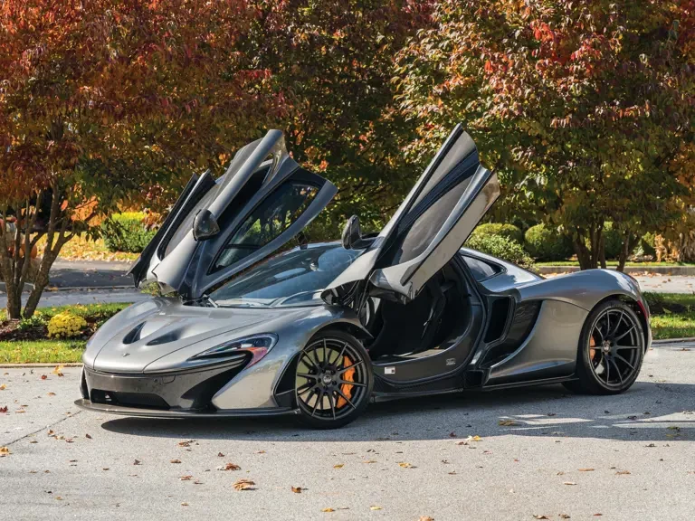 2015 McLaren P1 - Image 2 of 31