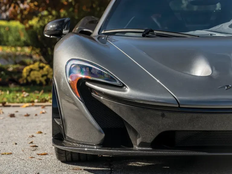 2015 McLaren P1 - Image 19 of 31