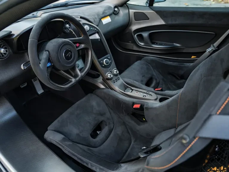 2015 McLaren P1 - Image 4 of 31