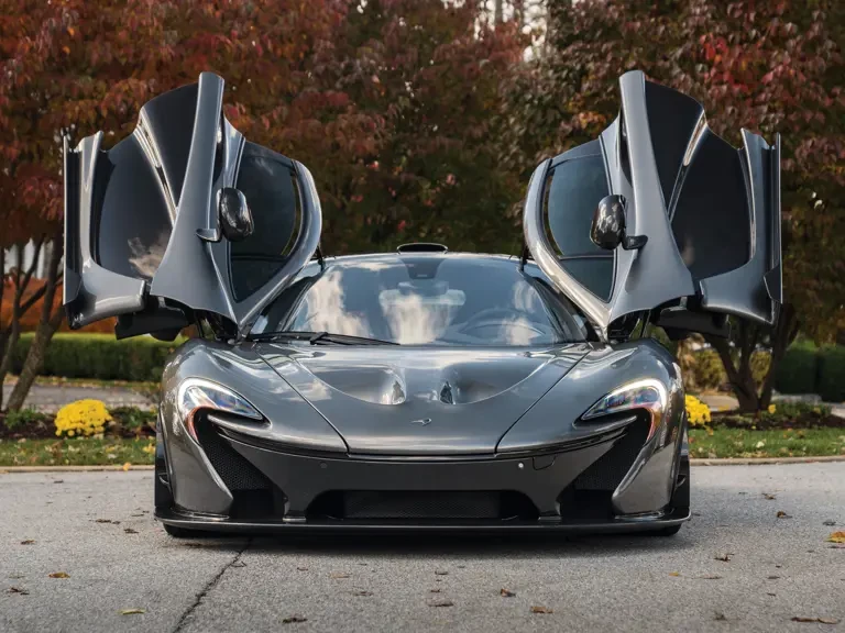 2015 McLaren P1 - Image 7 of 31