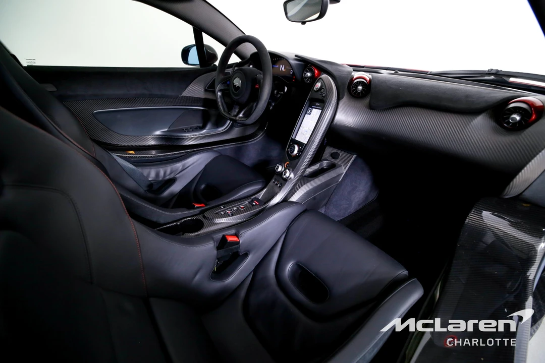 2015 McLaren P1 - Image 23 of 31