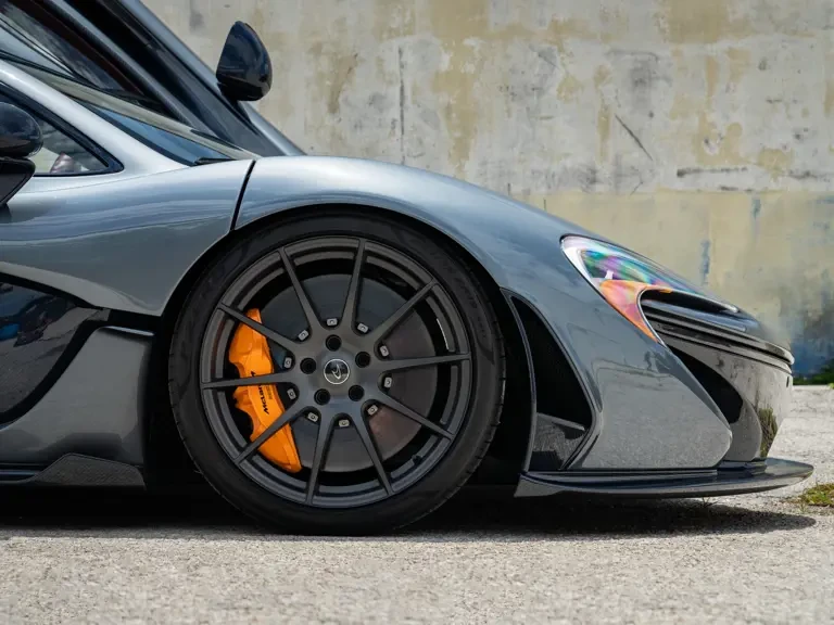 2015 McLaren P1 - Image 19 of 31
