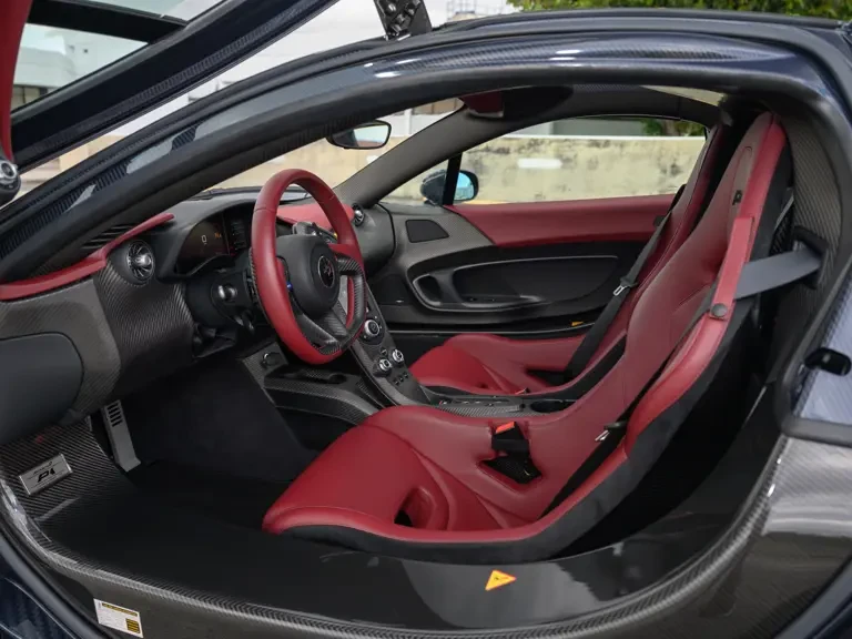 2015 McLaren P1 - Image 31 of 31
