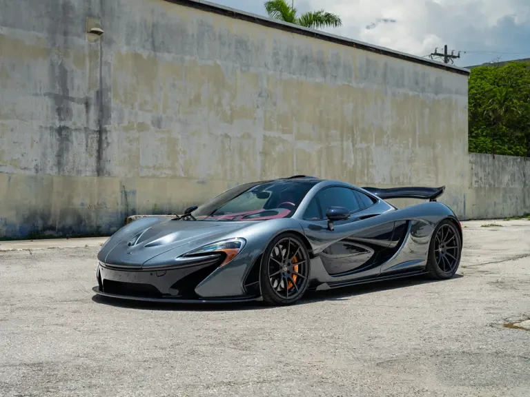 2015 McLaren P1 - Image 23 of 31