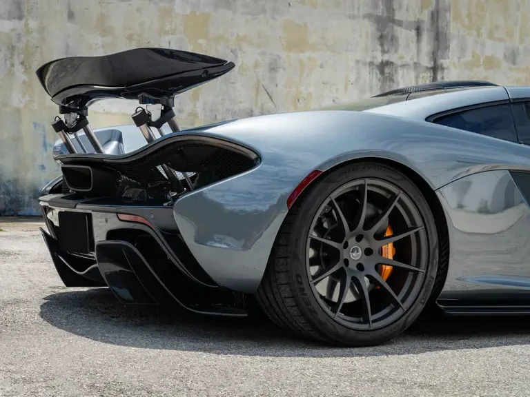 2015 McLaren P1 - Image 20 of 31