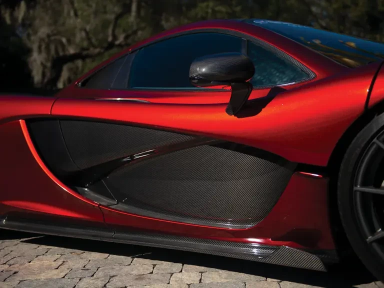 2015 McLaren P1 - Image 19 of 31