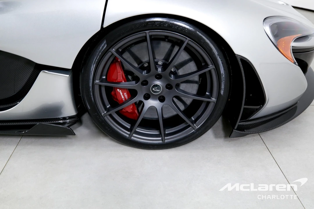 2015 McLaren P1 - Image 30 of 31