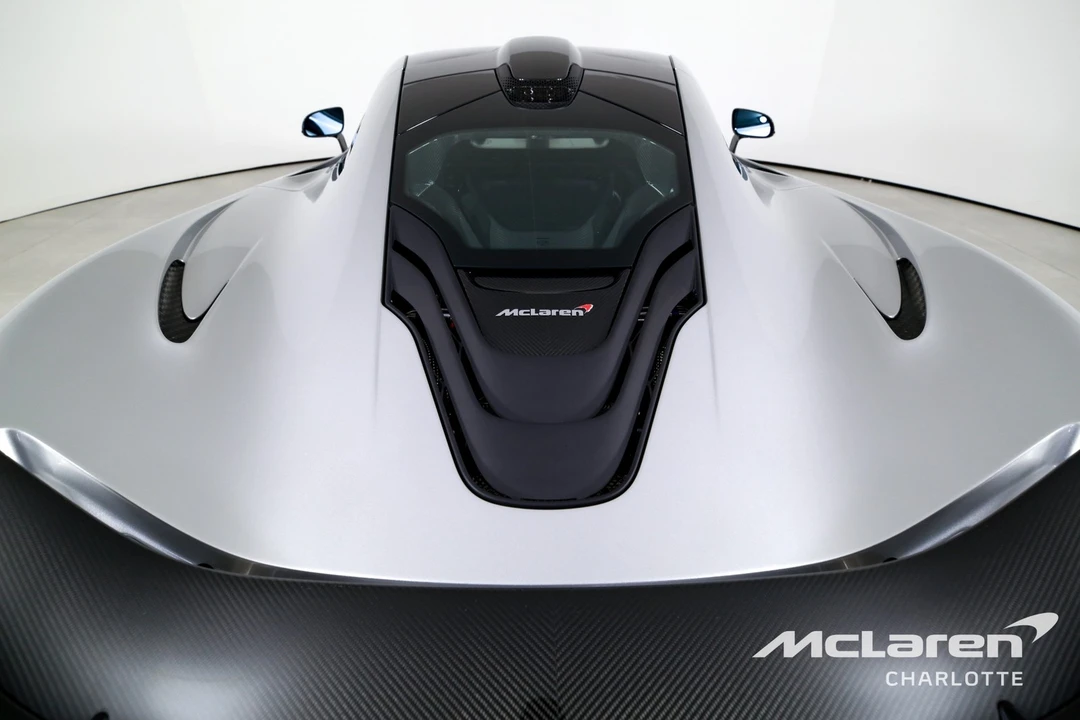 2015 McLaren P1 - Image 27 of 31