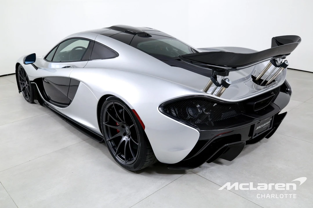 2015 McLaren P1 - Image 7 of 31