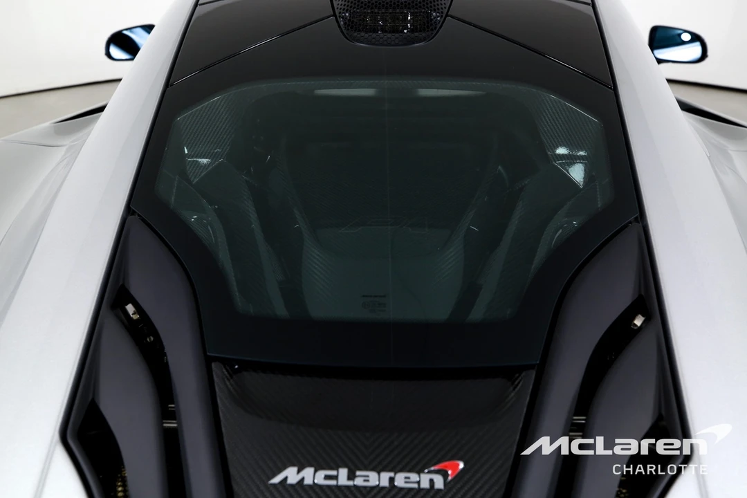 2015 McLaren P1 - Image 28 of 31