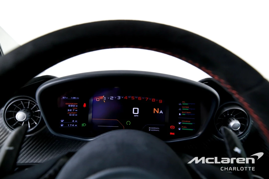 2015 McLaren P1 - Image 14 of 31