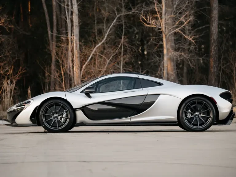 2015 McLaren P1 - Image 12 of 31