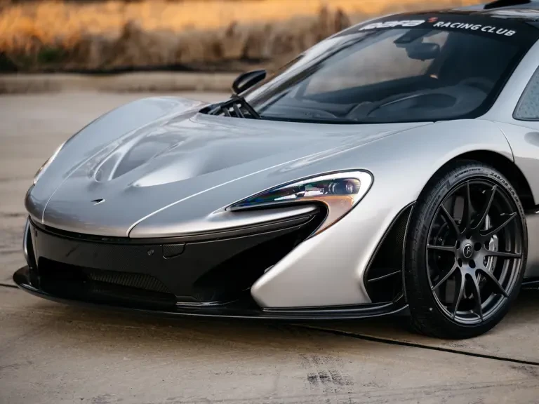 2015 McLaren P1 - Image 25 of 31