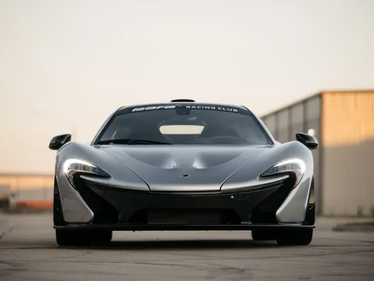 2015 McLaren P1 - Image 24 of 31