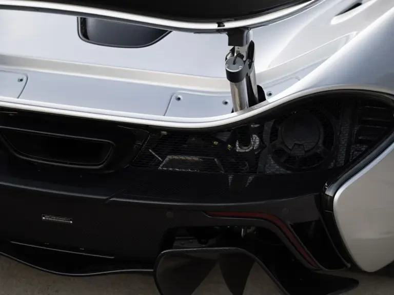 2015 McLaren P1 - Image 30 of 31