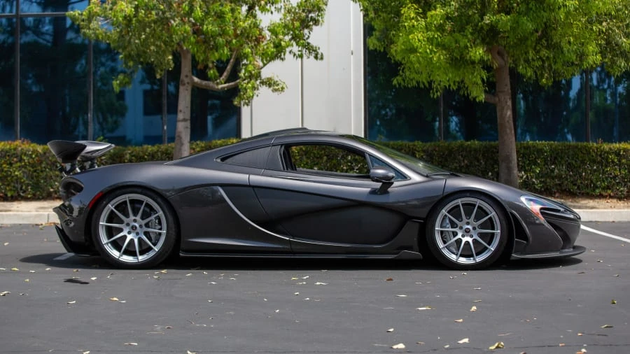 2015 McLaren P1 - Image 2 of 20