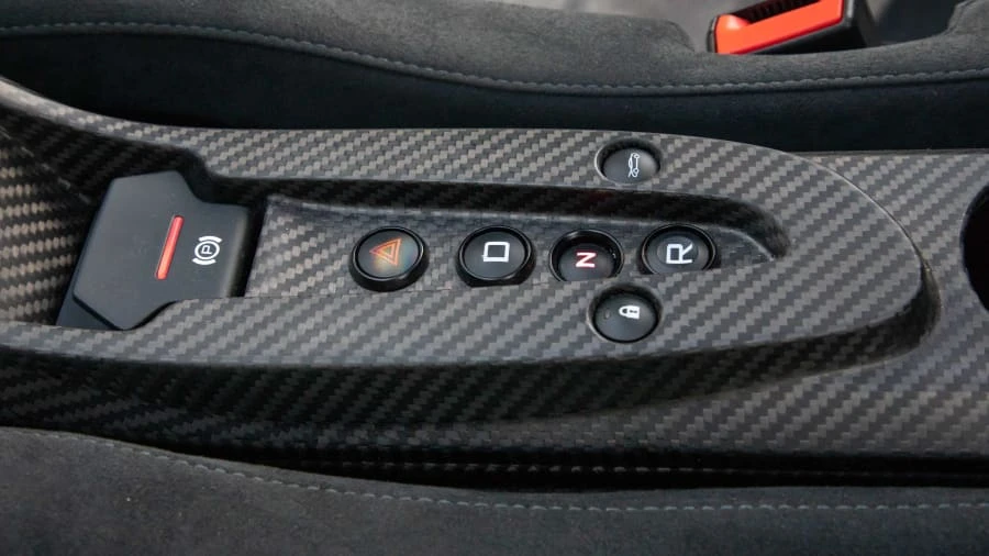 2015 McLaren P1 - Image 11 of 20