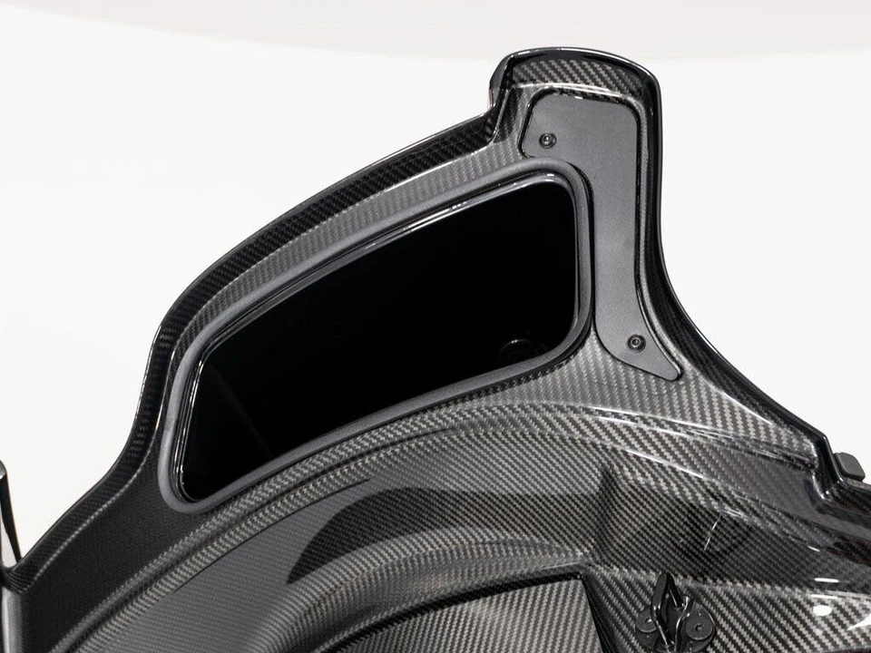 2015 McLaren P1 - Image 11 of 31