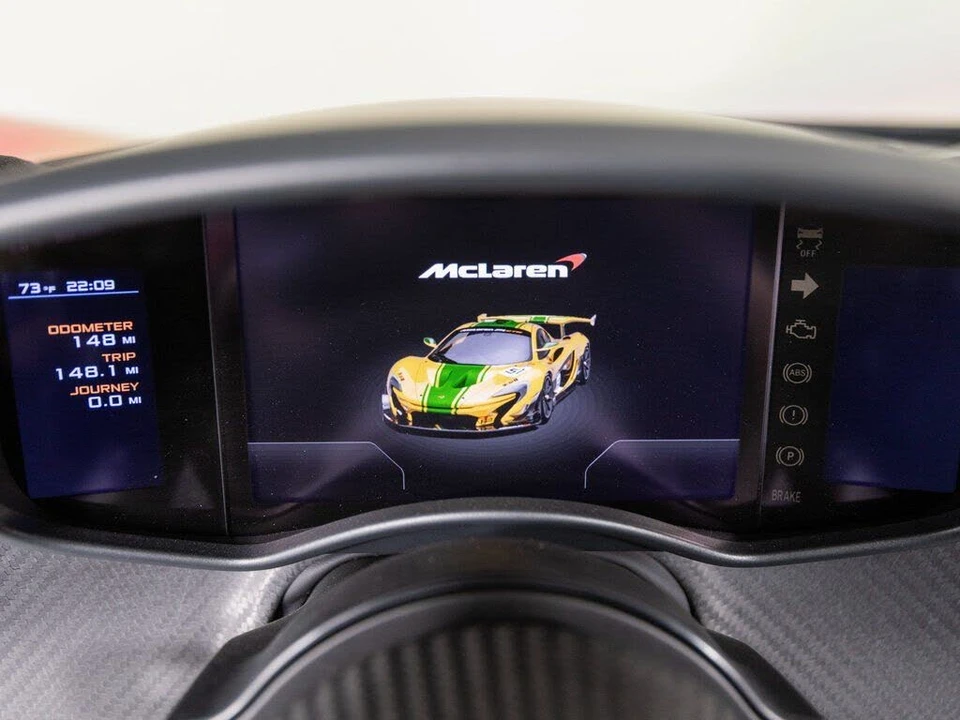 2015 McLaren P1 - Image 15 of 31