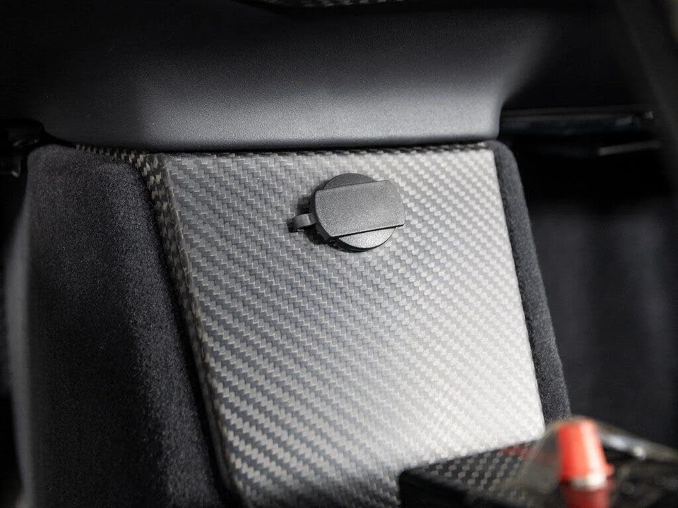 2015 McLaren P1 - Image 28 of 31