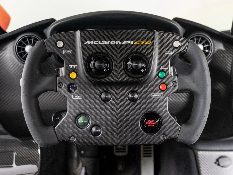 2015 McLaren P1 - Image 14 of 31