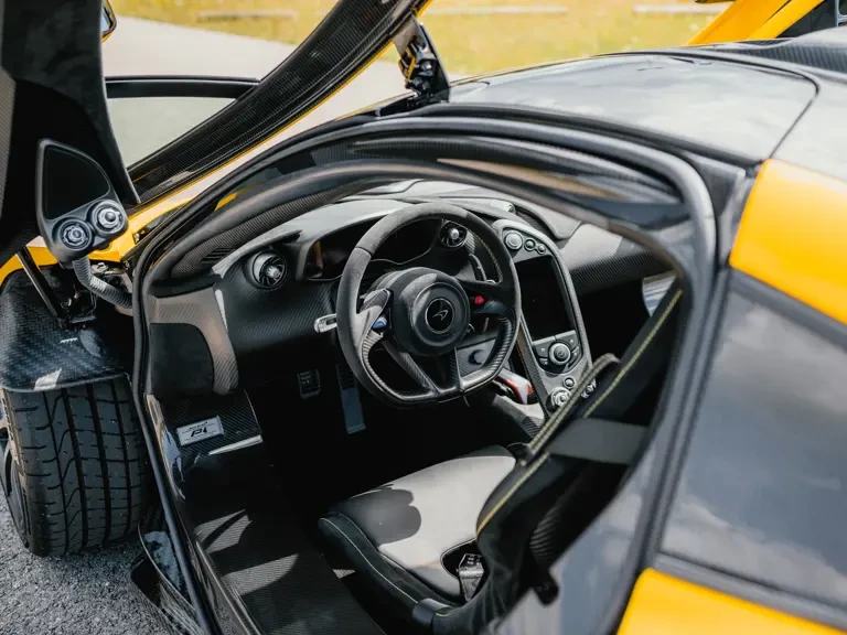 2015 McLaren P1 - Image 5 of 28