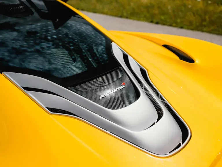 2015 McLaren P1 - Image 4 of 28