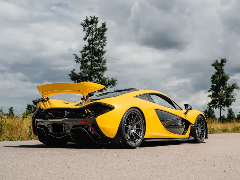 2015 McLaren P1 - Image 11 of 28