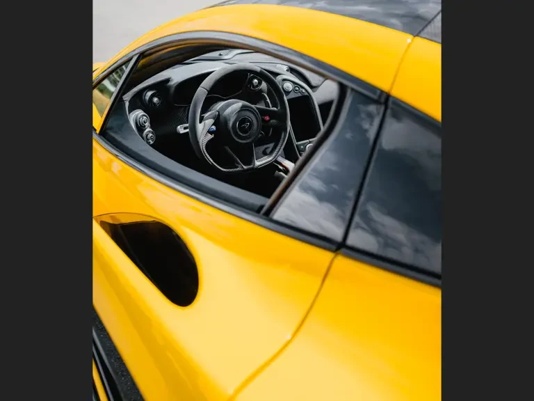 2015 McLaren P1 - Image 18 of 28