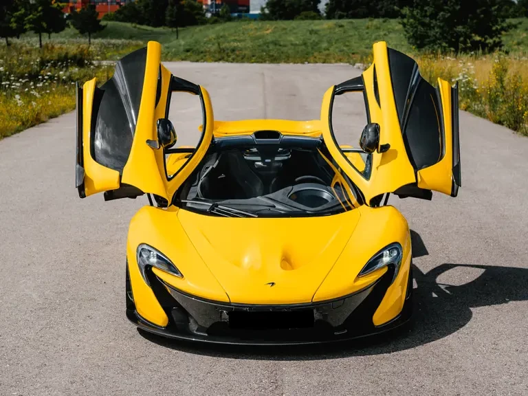 2015 McLaren P1 - Image 21 of 28