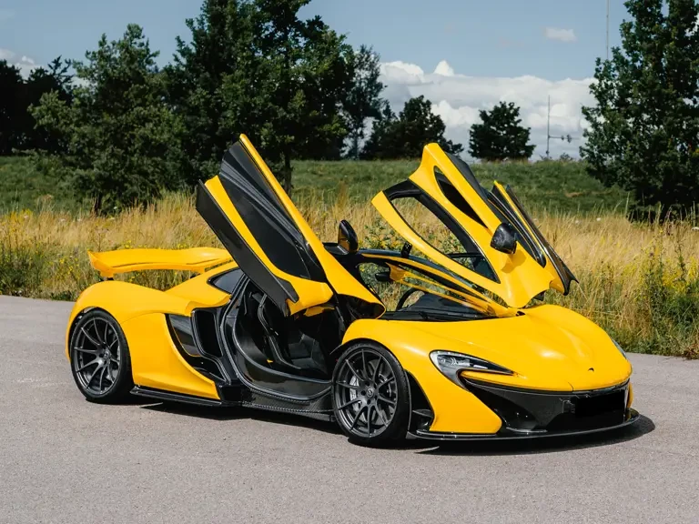 2015 McLaren P1 - Image 20 of 28