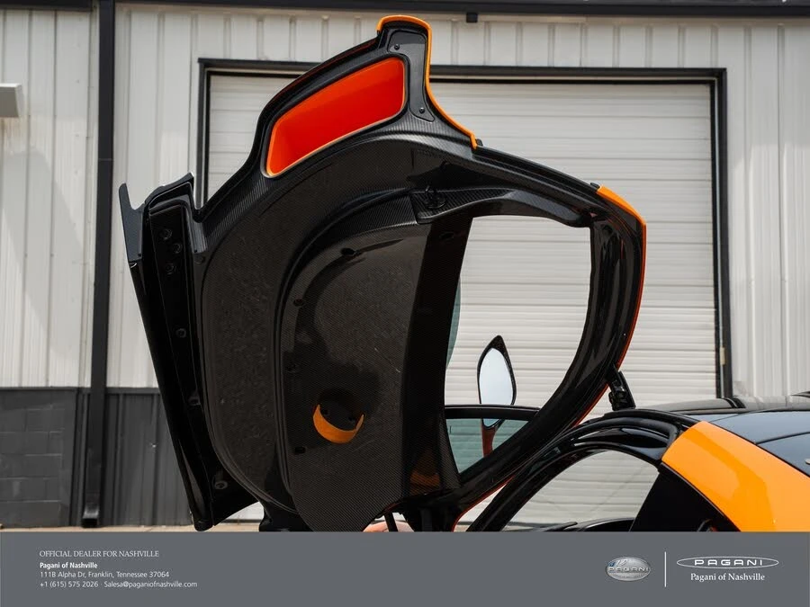 2015 McLaren P1 - Image 18 of 31