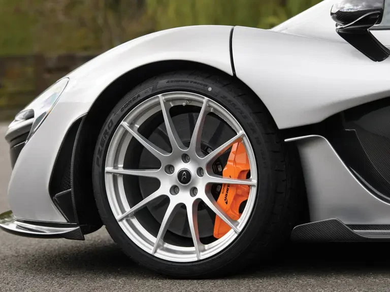 2015 McLaren P1 - Image 16 of 31