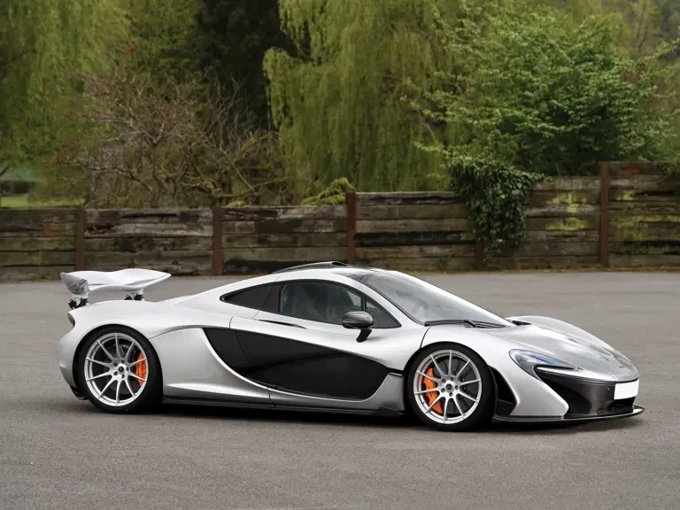 2015 McLaren P1 - Image 2 of 31