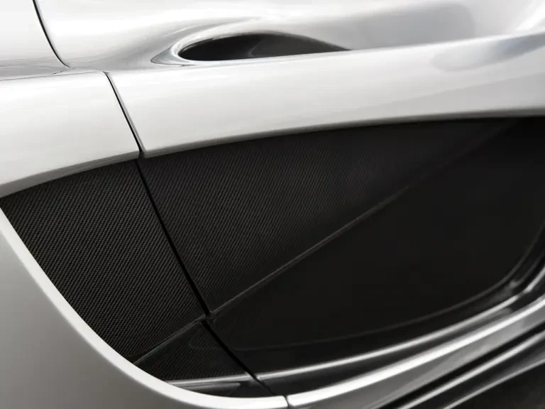 2015 McLaren P1 - Image 22 of 31