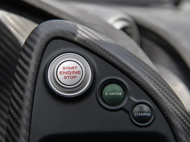 2015 McLaren P1 - Image 13 of 31
