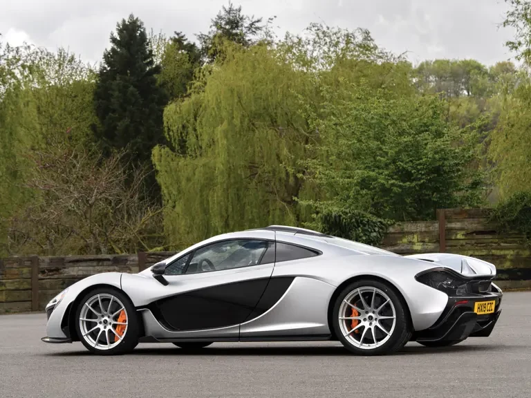 2015 McLaren P1 - Image 3 of 31