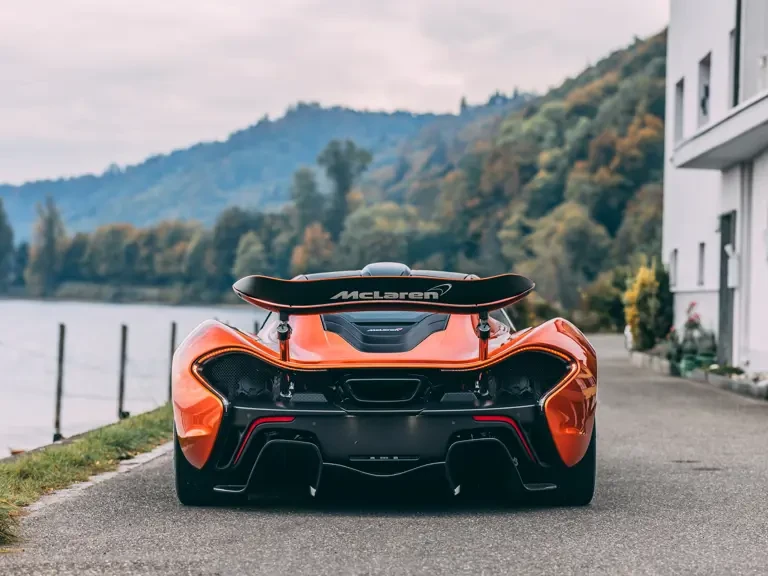 2015 McLaren P1 - Image 7 of 31