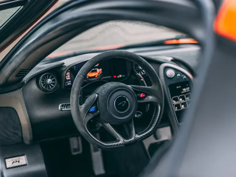 2015 McLaren P1 - Image 9 of 31
