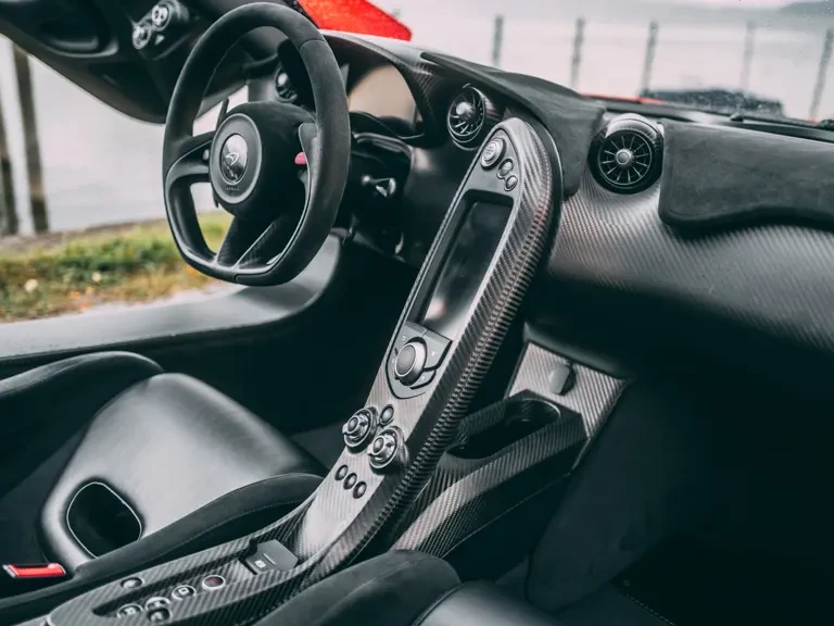 2015 McLaren P1 - Image 15 of 31