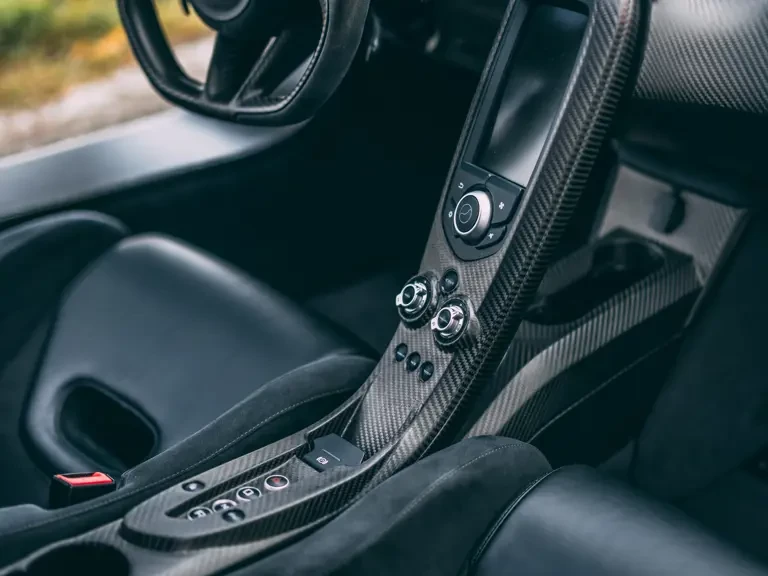 2015 McLaren P1 - Image 11 of 31