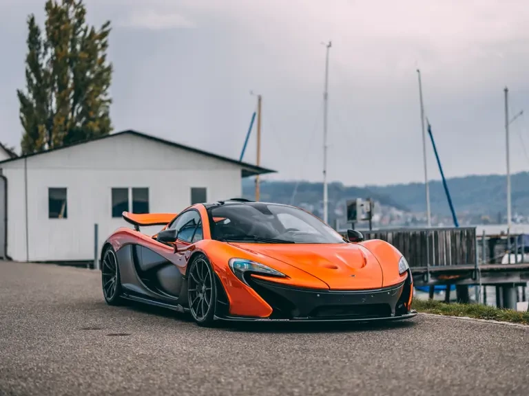 2015 McLaren P1 - Image 2 of 31