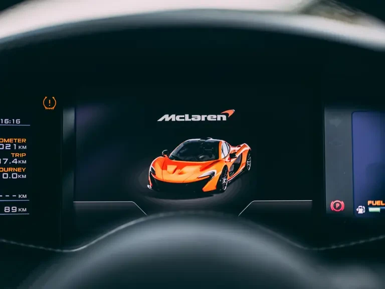 2015 McLaren P1 - Image 20 of 31