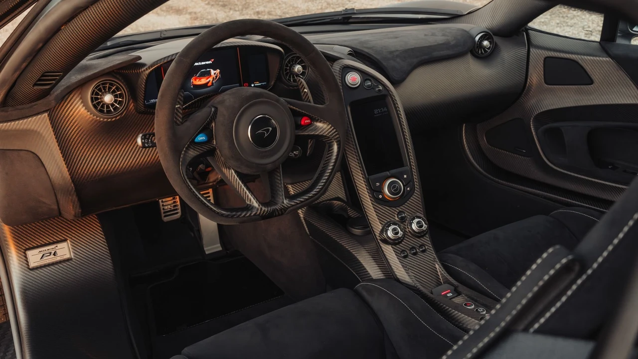 2015 McLaren P1 - Image 8 of 31