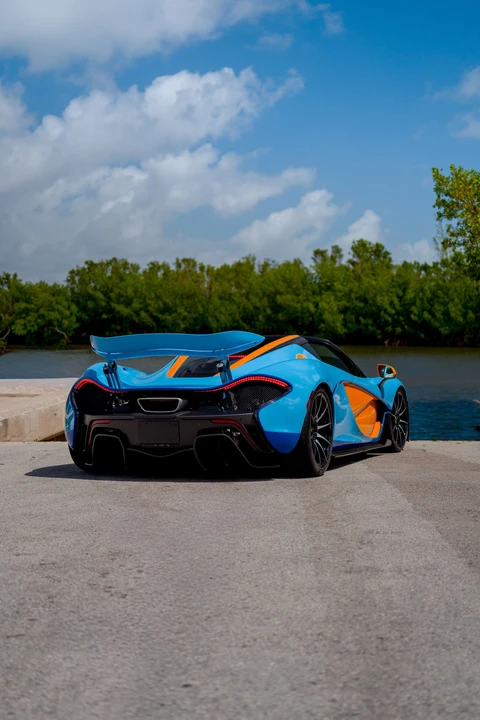2015 McLaren P1 - Image 24 of 31