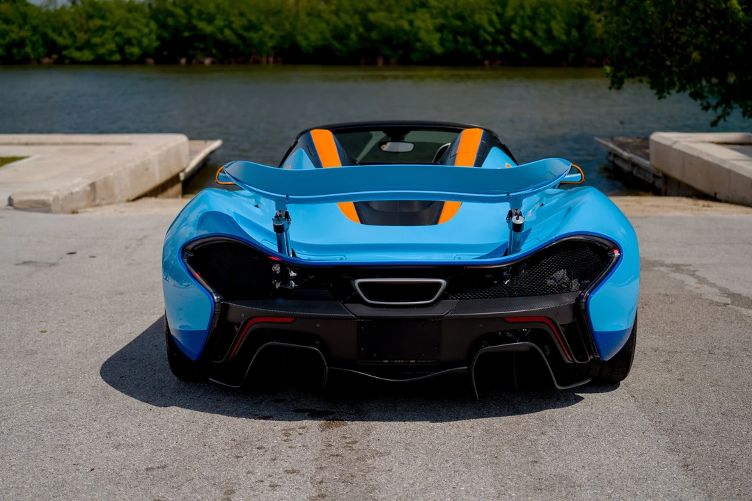 2015 McLaren P1 - Image 22 of 31