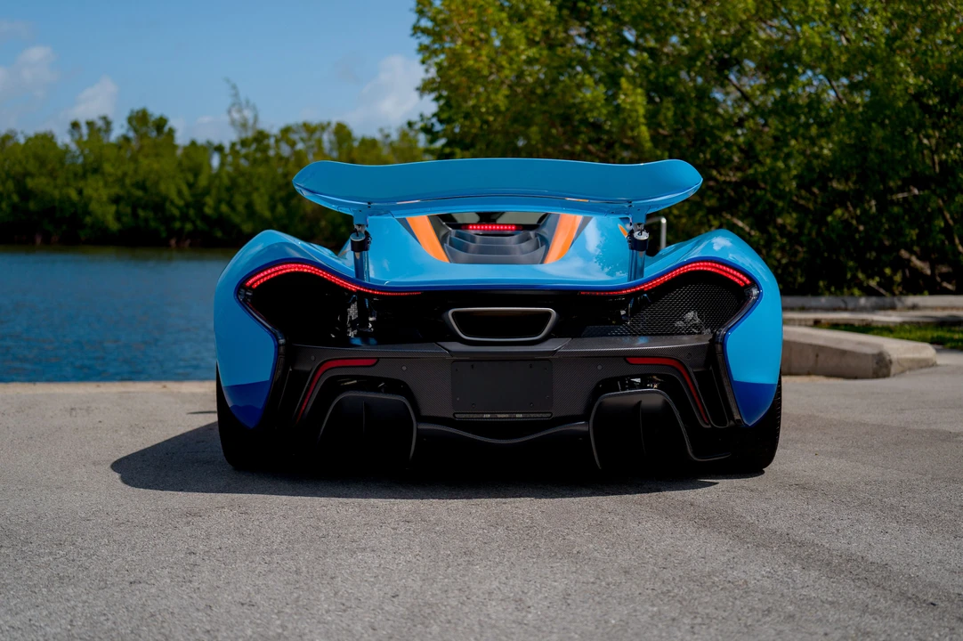 2015 McLaren P1 - Image 23 of 31